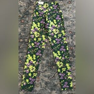 Aerie Offline Real Me 7/8 hi rise leggings Medium NWTS